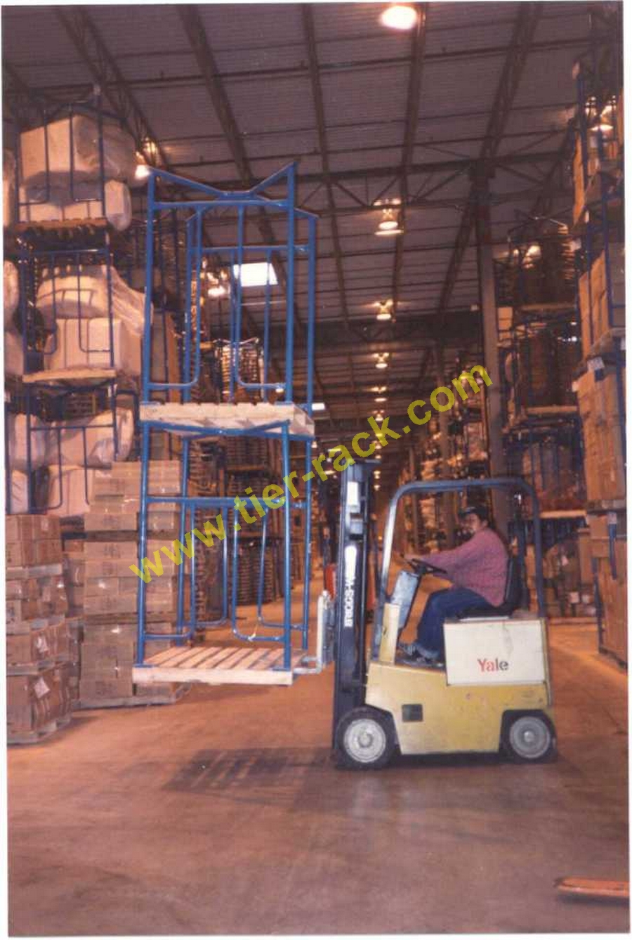 forkmoving2emptyframes